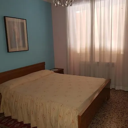 Διαμέρισμα Rina *